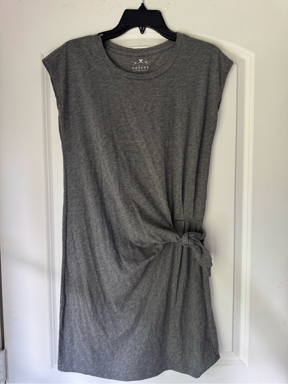 Velvet by Graham & Spencer Gray Knot-Detail Tshirt Dress in XS
